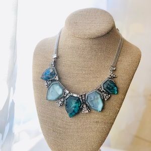 Chloe+Isabel Northern lights Statement necklace